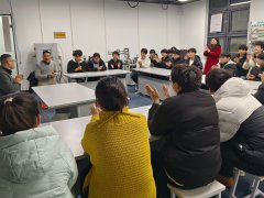 讲授尺度对标国际技术竞赛水
